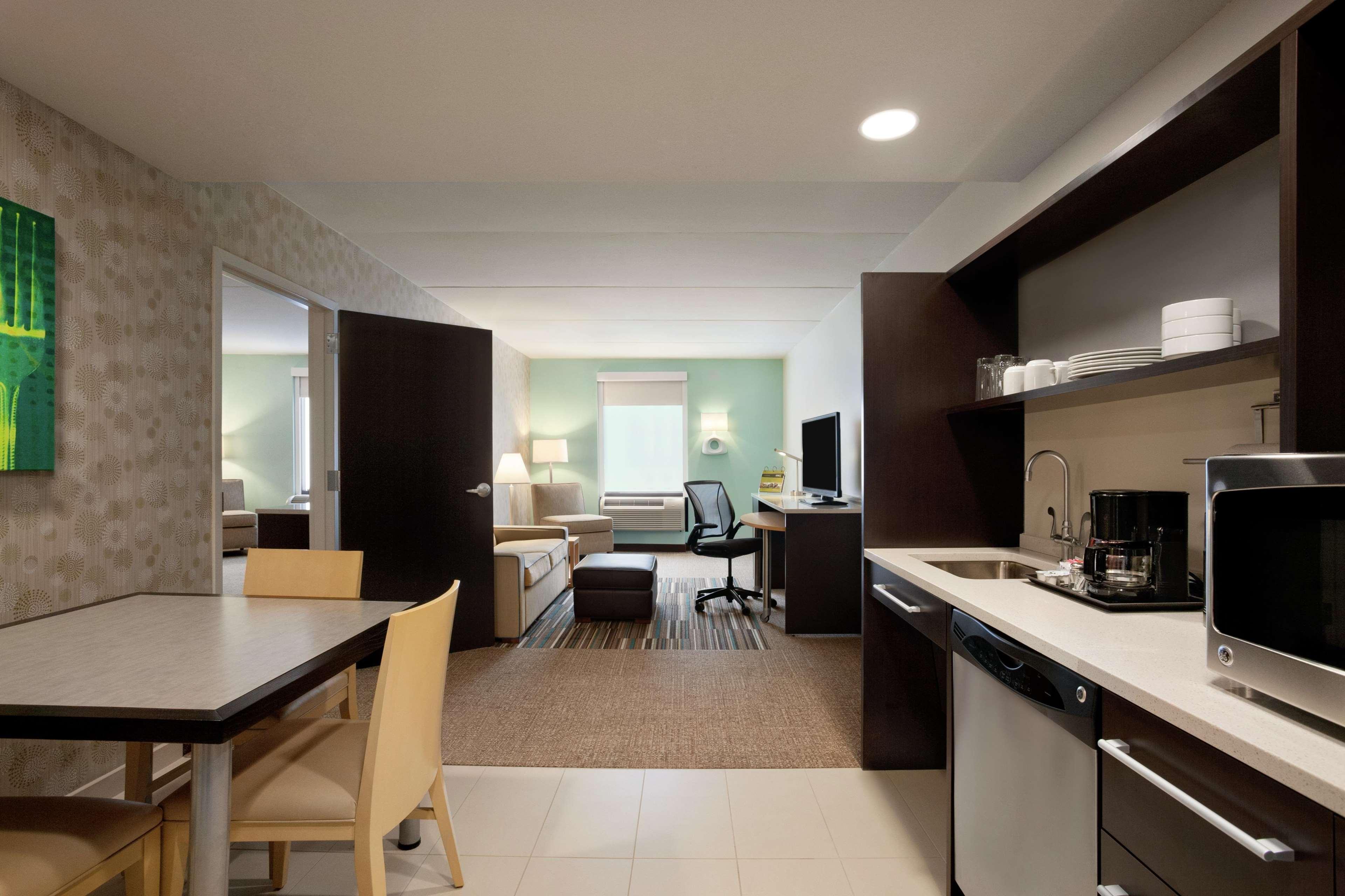 Home2 Suites By Hilton Philadelphia Convention Center Екстериор снимка